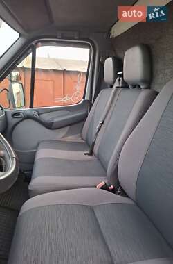 Вантажний фургон Mercedes-Benz Sprinter 2003 в 