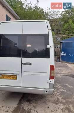 Микроавтобус Mercedes-Benz Sprinter 2003 в 