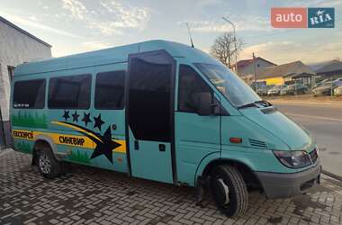 Туристичний / Міжміський автобус Mercedes-Benz Sprinter 2005 в Хусті