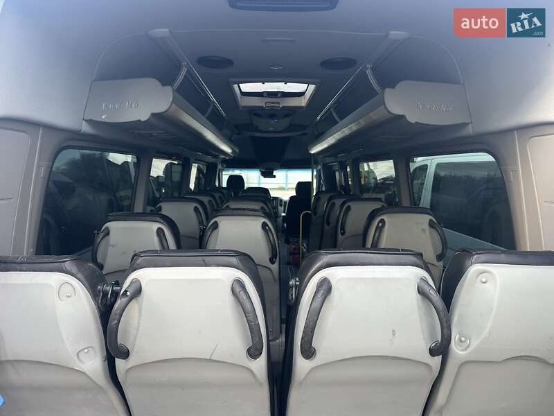 Туристический / Междугородний автобус Mercedes-Benz Sprinter 2014 в Ровно