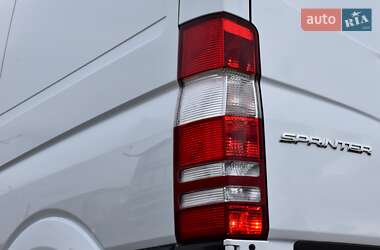 Вантажний фургон Mercedes-Benz Sprinter 2014 в 