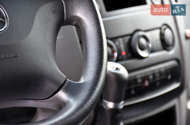 Вантажний фургон Mercedes-Benz Sprinter 2014 в 