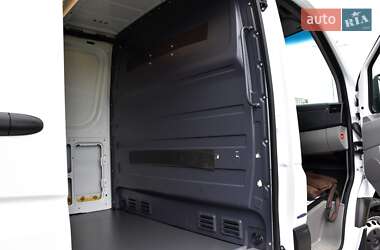 Вантажний фургон Mercedes-Benz Sprinter 2014 в 