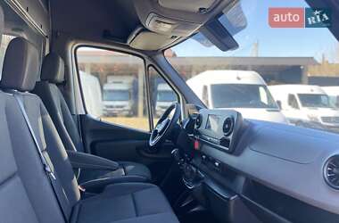 Вантажний фургон Mercedes-Benz Sprinter 2019 в 