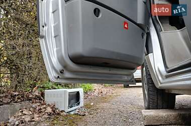 Грузовой фургон Mercedes-Benz Sprinter 2012 в 