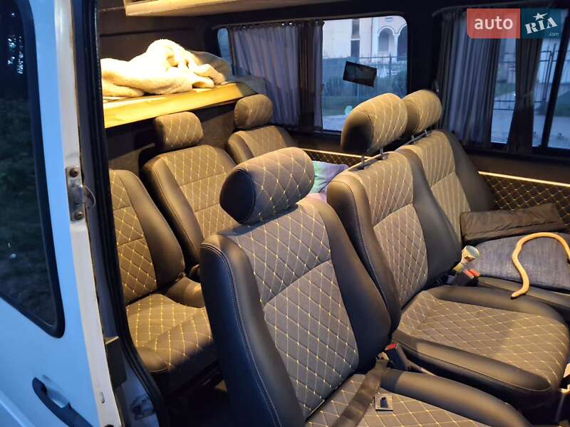 Микроавтобус Mercedes-Benz Sprinter 2006 в Львове