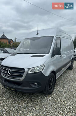 Вантажний фургон Mercedes-Benz Sprinter 2020 в 