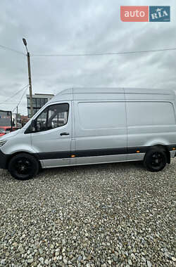 Вантажний фургон Mercedes-Benz Sprinter 2020 в 