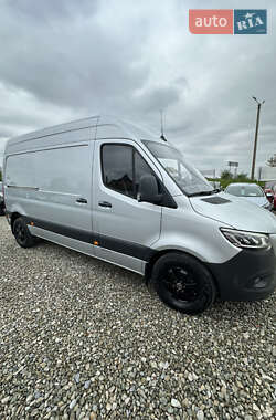 Вантажний фургон Mercedes-Benz Sprinter 2020 в 