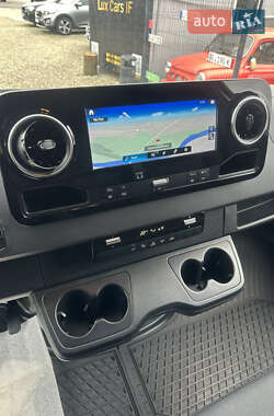 Вантажний фургон Mercedes-Benz Sprinter 2020 в 