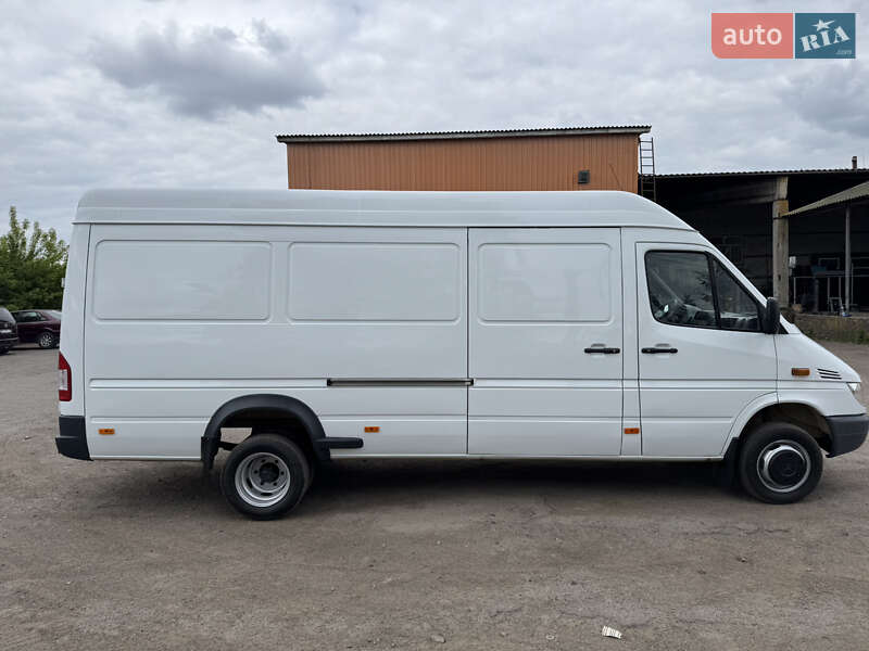 Грузовой фургон Mercedes-Benz Sprinter 2005 в Ровно
