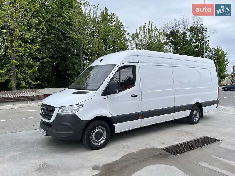 Mercedes-Benz Sprinter 2021