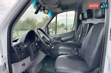 Грузовой фургон Mercedes-Benz Sprinter 2016 в 