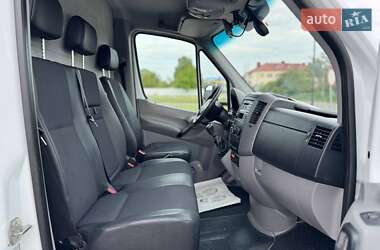 Грузовой фургон Mercedes-Benz Sprinter 2016 в 