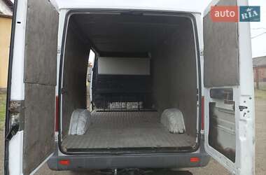 Грузовой фургон Mercedes-Benz Sprinter 2002 в 