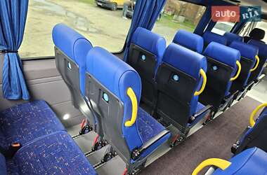 Туристичний / Міжміський автобус Mercedes-Benz Sprinter 2013 в 