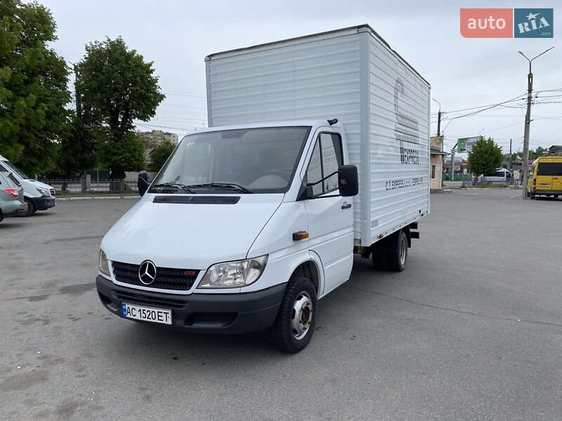 Mercedes-Benz Sprinter 2006