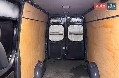Грузовой фургон Mercedes-Benz Sprinter 2019 в 