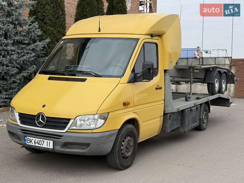 Mercedes-Benz Sprinter 2004