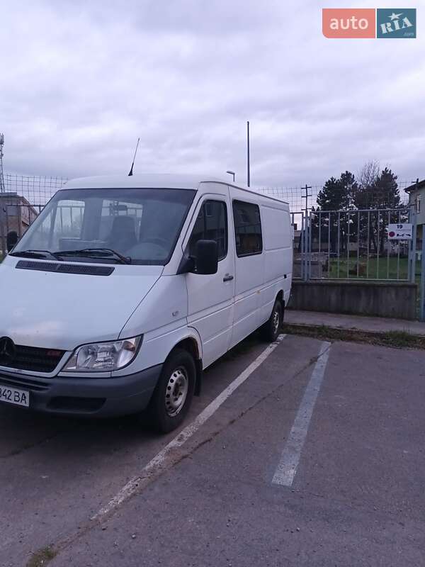 Микроавтобус Mercedes-Benz Sprinter 2006 в 