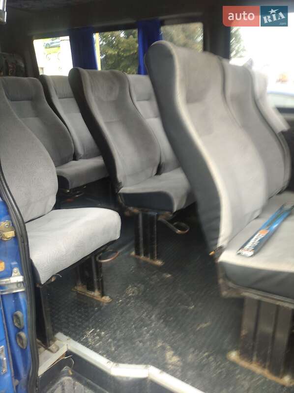 Микроавтобус Mercedes-Benz Sprinter 2001 в Стрые