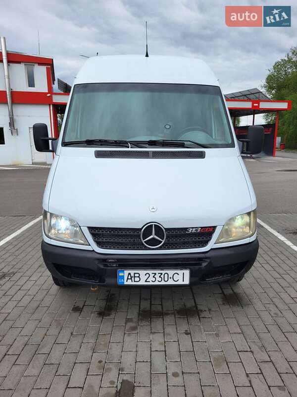 Вантажний фургон Mercedes-Benz Sprinter 2005 в Вінниці