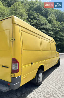 Грузовой фургон Mercedes-Benz Sprinter 2004 в 