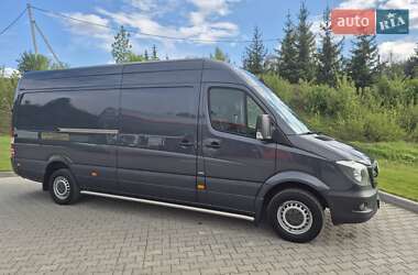 Грузовой фургон Mercedes-Benz Sprinter 2017 в 
