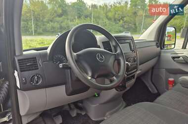 Грузовой фургон Mercedes-Benz Sprinter 2017 в 