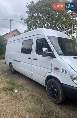 Микроавтобус Mercedes-Benz Sprinter 2000 в 