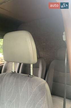 Микроавтобус Mercedes-Benz Sprinter 2000 в 