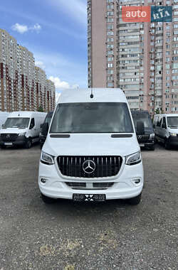Вантажний фургон Mercedes-Benz Sprinter 2020 в 