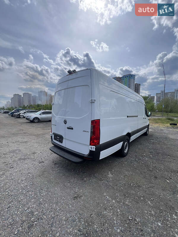 Вантажний фургон Mercedes-Benz Sprinter 2020 в Києві