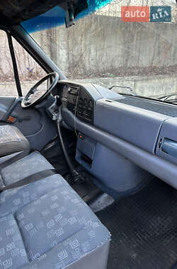Приміський автобус Mercedes-Benz Sprinter 1999 в 