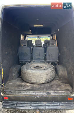 Микроавтобус Mercedes-Benz Sprinter 2002 в 