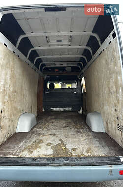 Грузовой фургон Mercedes-Benz Sprinter 2005 в 