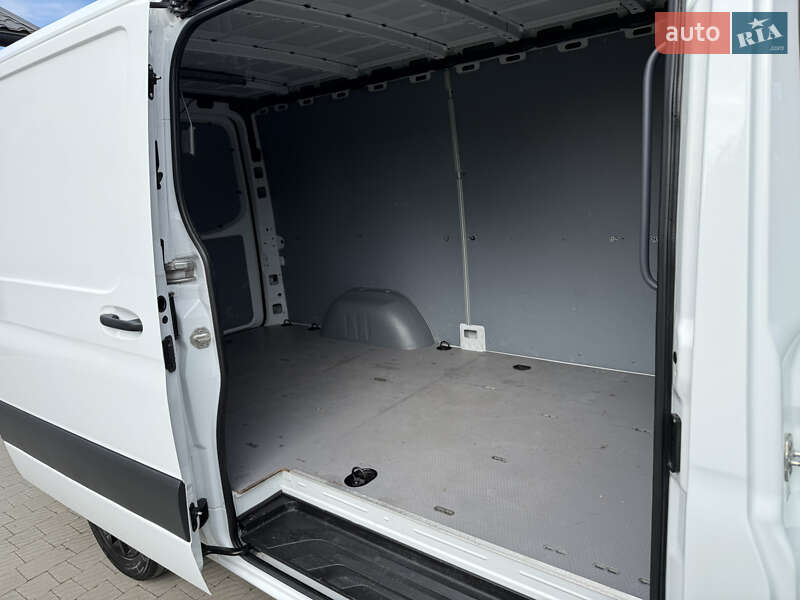 Вантажний фургон Mercedes-Benz Sprinter 2018 в Львові