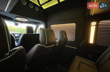 Микроавтобус Mercedes-Benz Sprinter 2019 в 