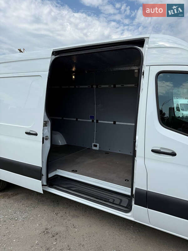 Вантажний фургон Mercedes-Benz Sprinter 2021 в Києві