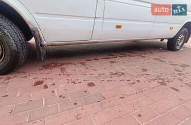Грузопассажирский фургон Mercedes-Benz Sprinter 2005 в 