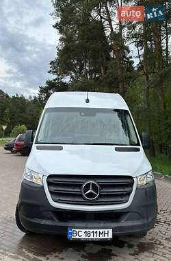 Грузопассажирский фургон Mercedes-Benz Sprinter 2020 в Новояворовске