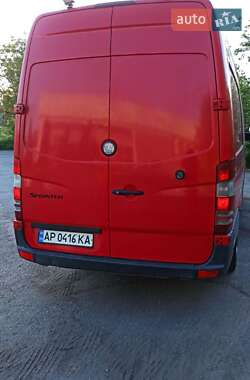 Грузовой фургон Mercedes-Benz Sprinter 2014 в 