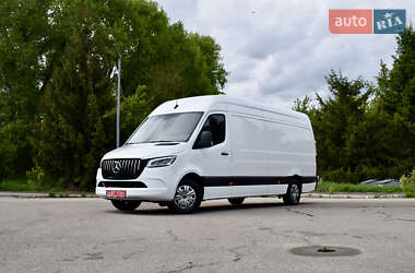 Грузовой фургон Mercedes-Benz Sprinter 2020 в 