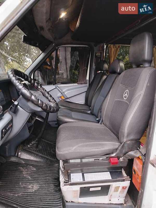 Міський автобус Mercedes-Benz Sprinter 1997 в Кам'янському