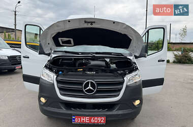 Вантажний фургон Mercedes-Benz Sprinter 2019 в 