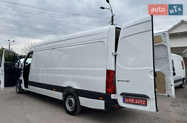 Вантажний фургон Mercedes-Benz Sprinter 2019 в 