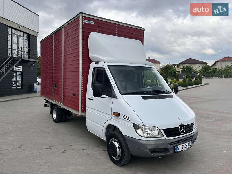 Mercedes-Benz Sprinter 2003