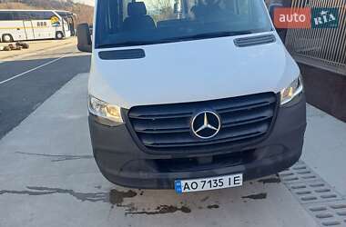 Грузовой фургон Mercedes-Benz Sprinter 2022 в 