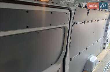 Грузовой фургон Mercedes-Benz Sprinter 2022 в 