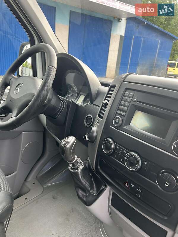 Борт Mercedes-Benz Sprinter 2013 в Бучачі